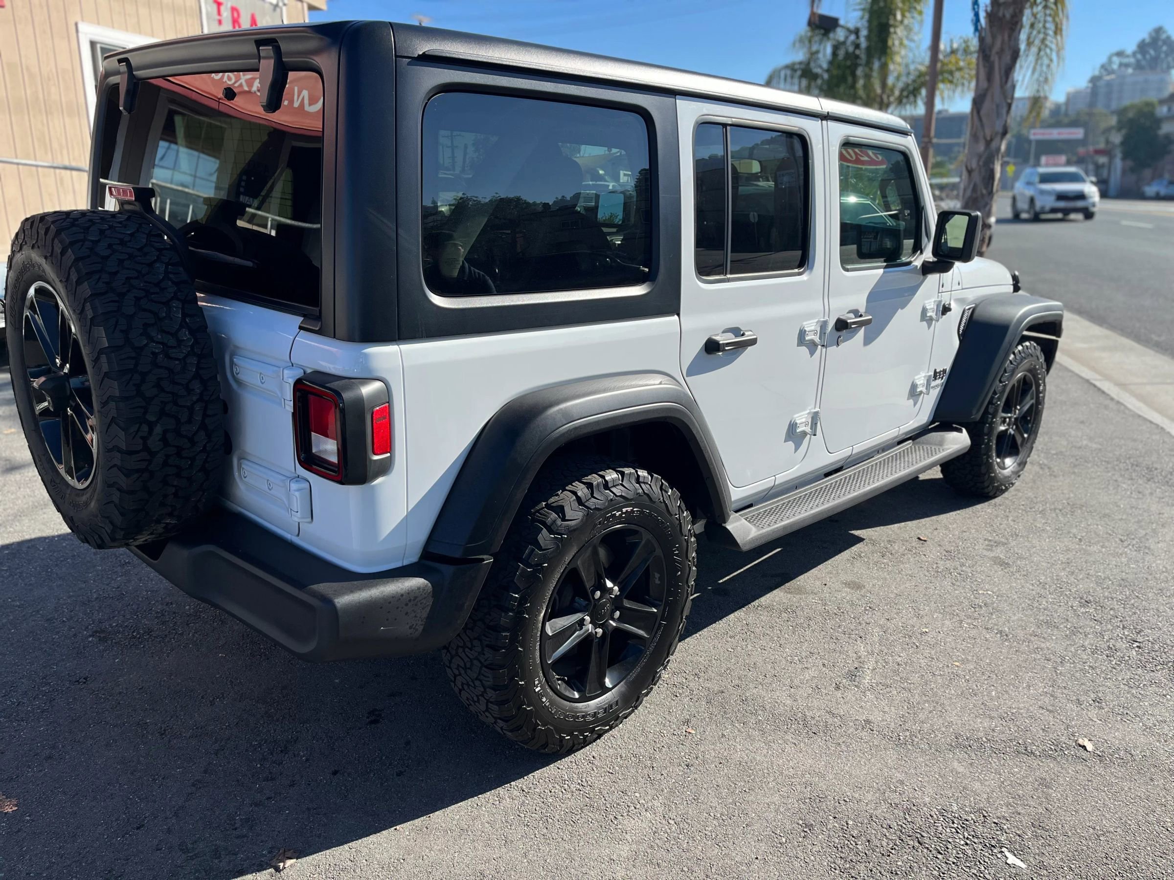 Used 2020 Jeep Wrangler Unlimited Sport image 7