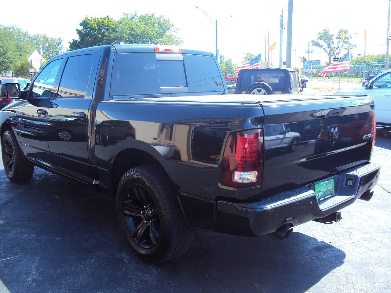 Used 2016 RAM 1500 Sport w/ Black Ram 1500 Sport Group AWD/4WD image 5
