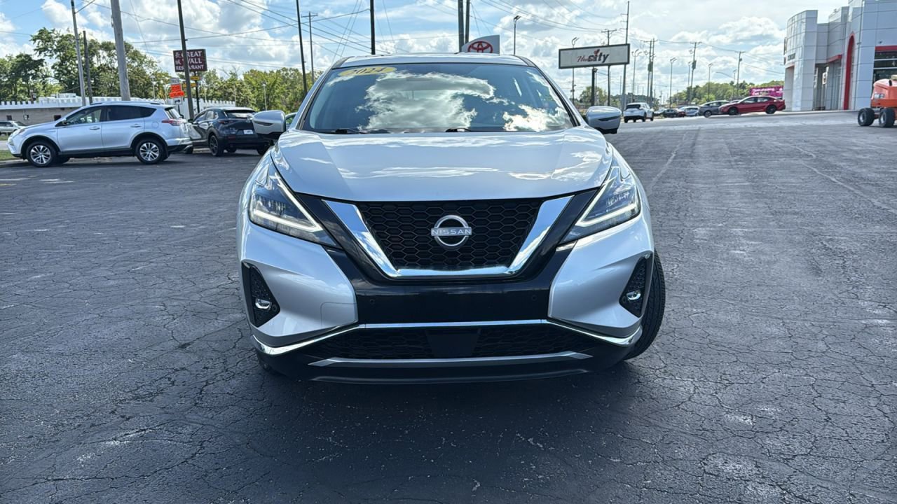 Used 2024 Nissan Murano SL image 2
