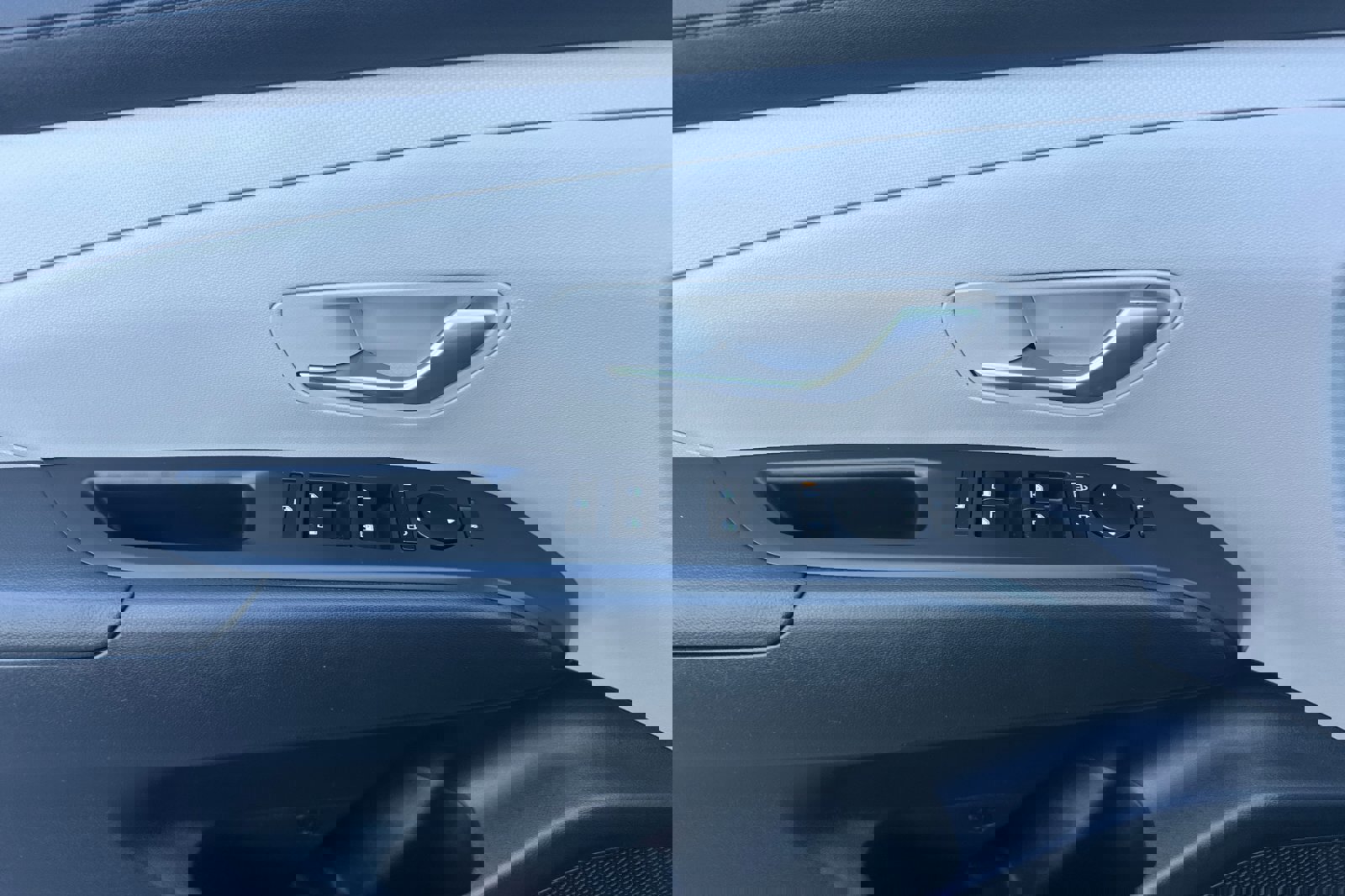 Used 2025 Hyundai Tucson SEL image 12