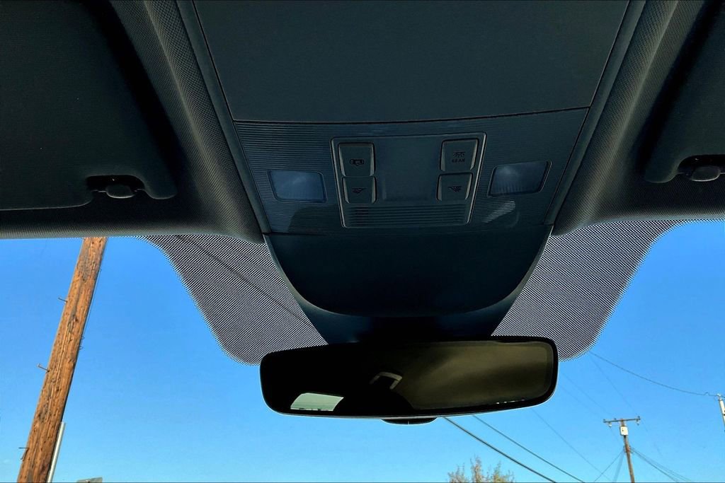 New 2026 Volkswagen Taos SE image 14