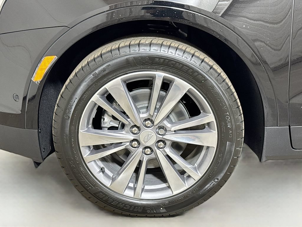 New 2026 Cadillac XT5 Premium Luxury w/ Driver Assist Package FWD image 19