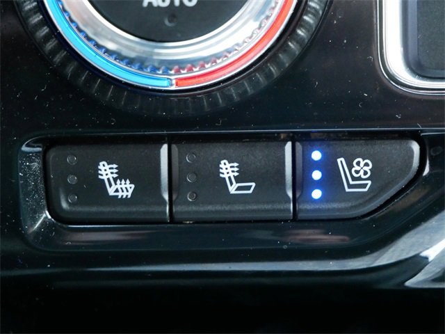 Used 2024 GMC Yukon Denali image 26