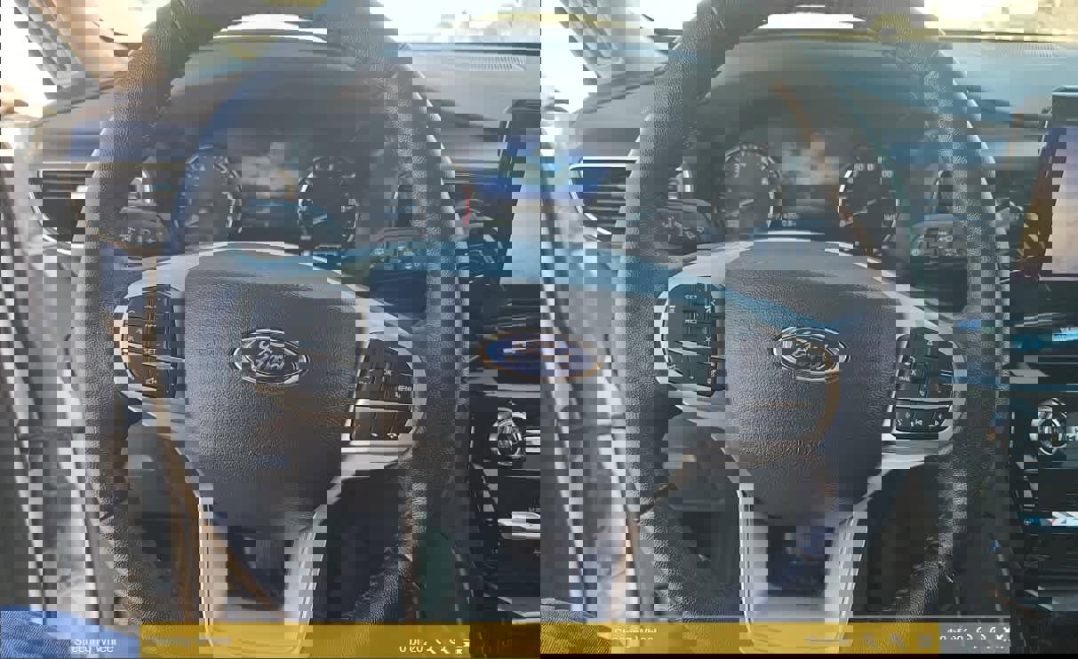 Used 2023 Ford Explorer Limited image 11