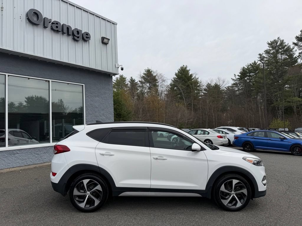 Used 2019 Hyundai Tucson Value w/ Cargo Package AWD/4WD image 7