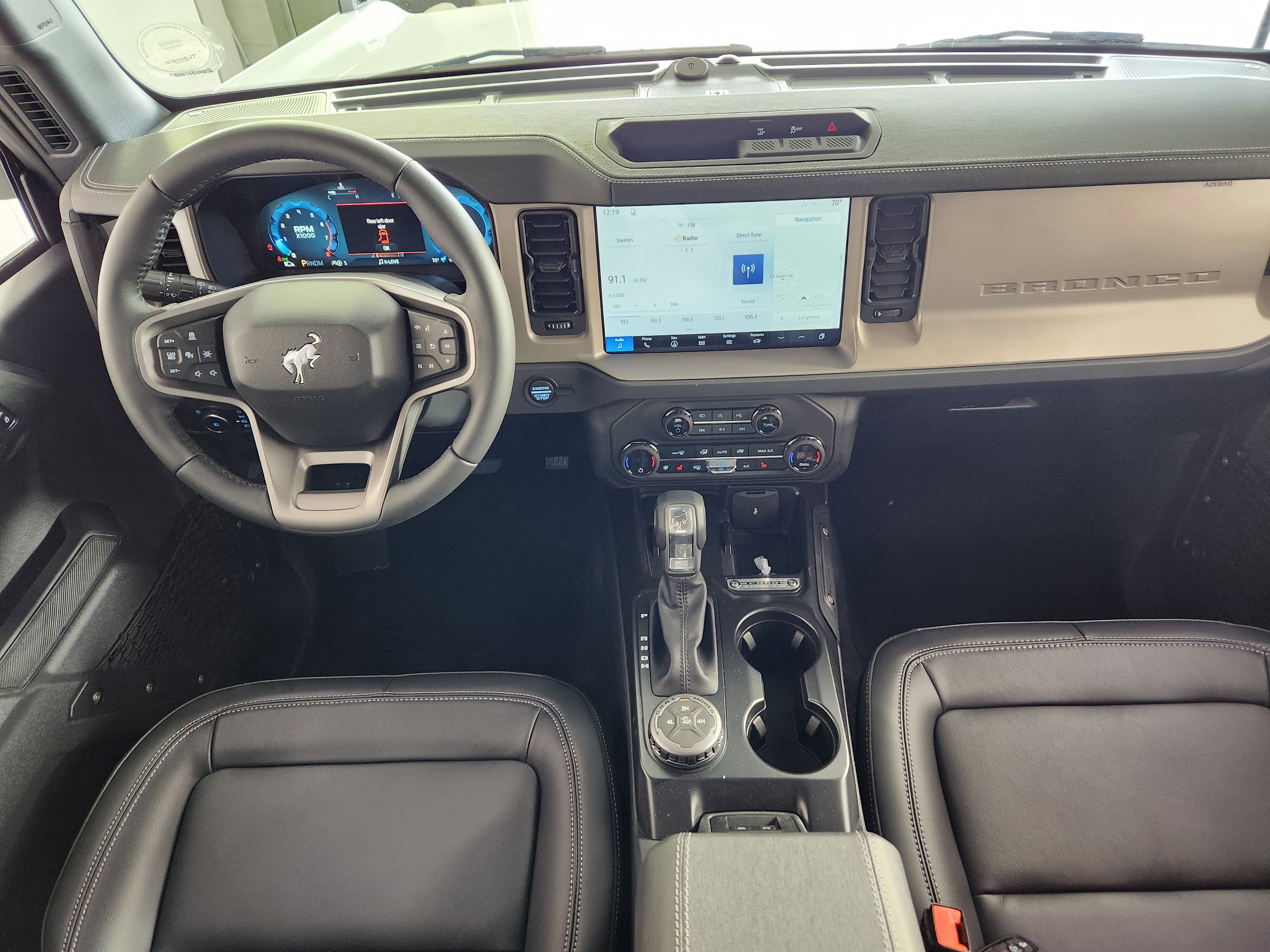New 2026 Ford Bronco Outer Banks image 15