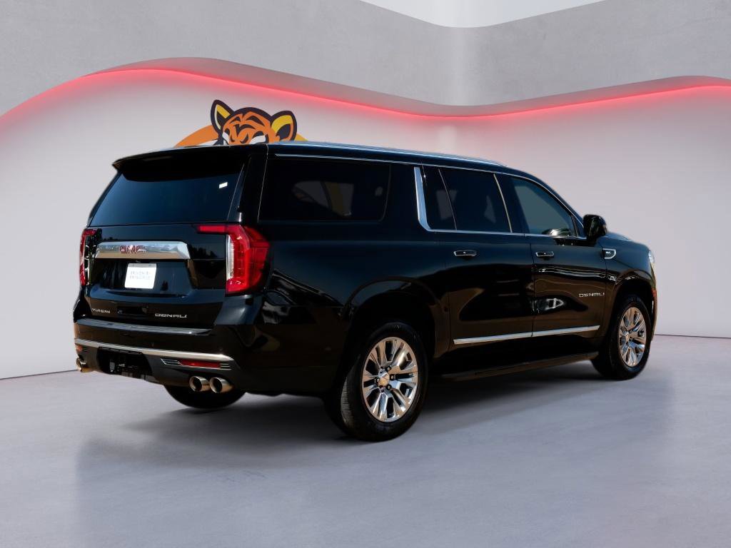 Used 2024 GMC Yukon XL Denali AWD/4WD image 5