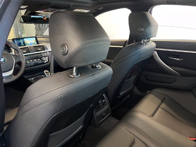 Used 2020 BMW 430i Gran Coupe w/ Convenience Package RWD image 32