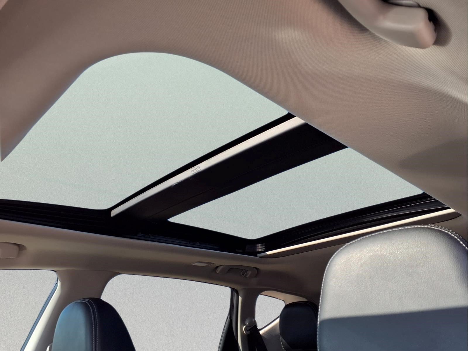 Used 2023 Nissan Murano SL w/ SL Moonroof Package FWD image 16