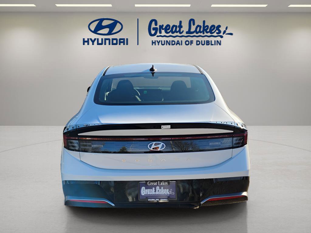 New 2026 Hyundai Sonata SEL FWD image 4