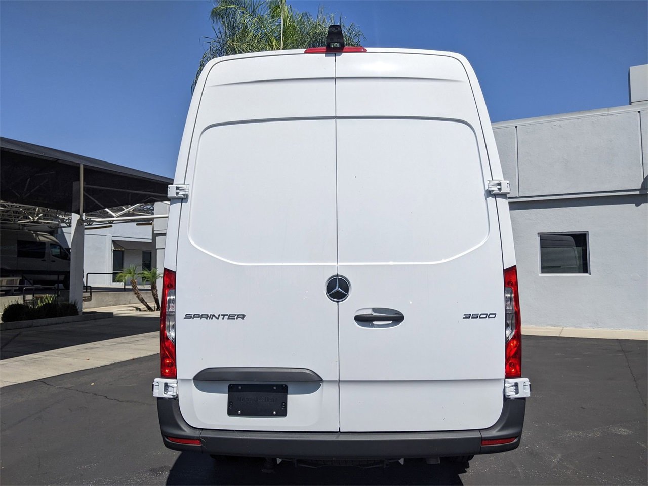 New 2025 Mercedes-Benz Sprinter 3500 image 3