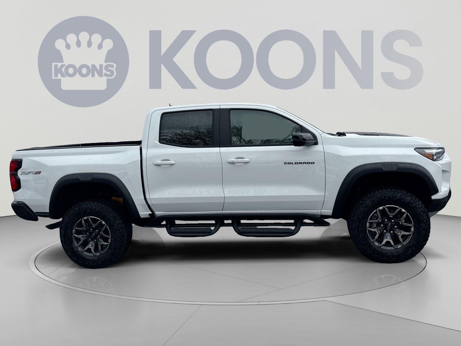 New 2026 Chevrolet Colorado ZR2 w/ Technology Package AWD/4WD image 8