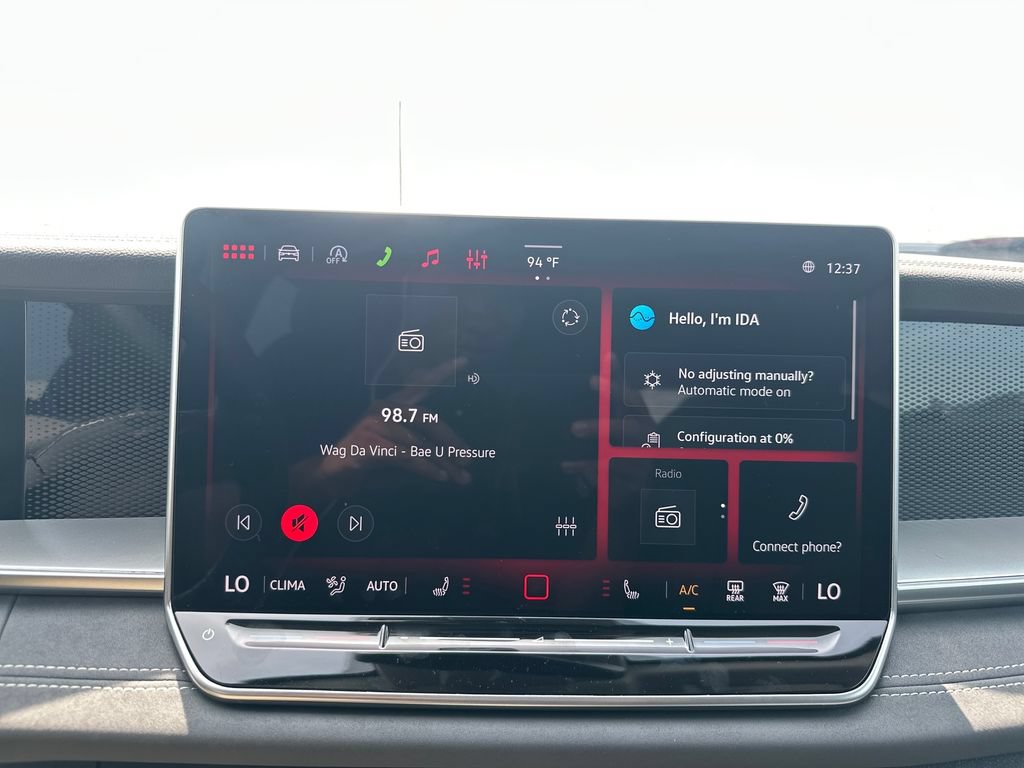 New 2026 Volkswagen Tiguan SE FWD image 18