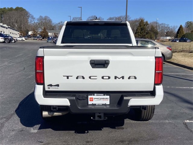 Used 2025 Toyota Tacoma SR5 image 4