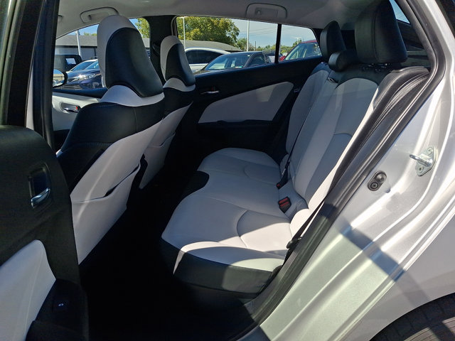 Used 2018 Toyota Prius Four FWD image 10