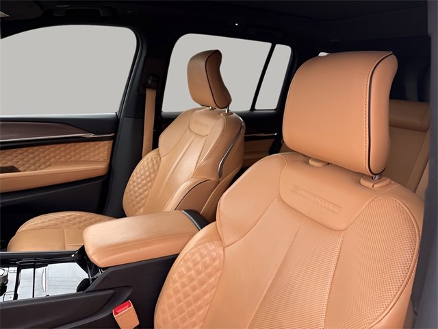 Used 2022 Jeep Grand Cherokee Summit w/ Adv Protech Group IV image 8