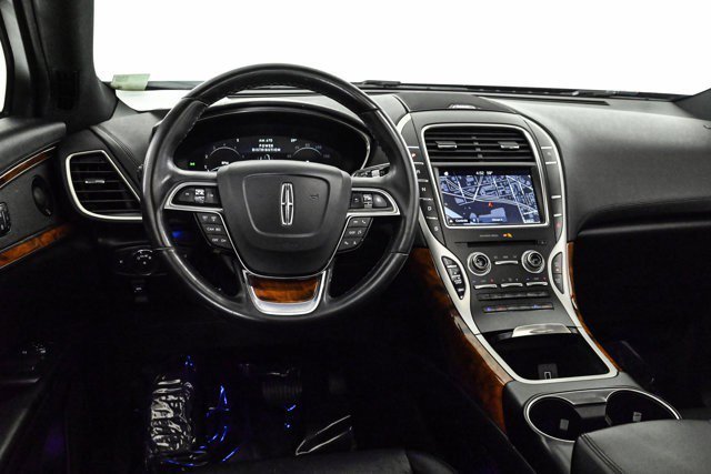Used 2019 Lincoln Nautilus Reserve image 20