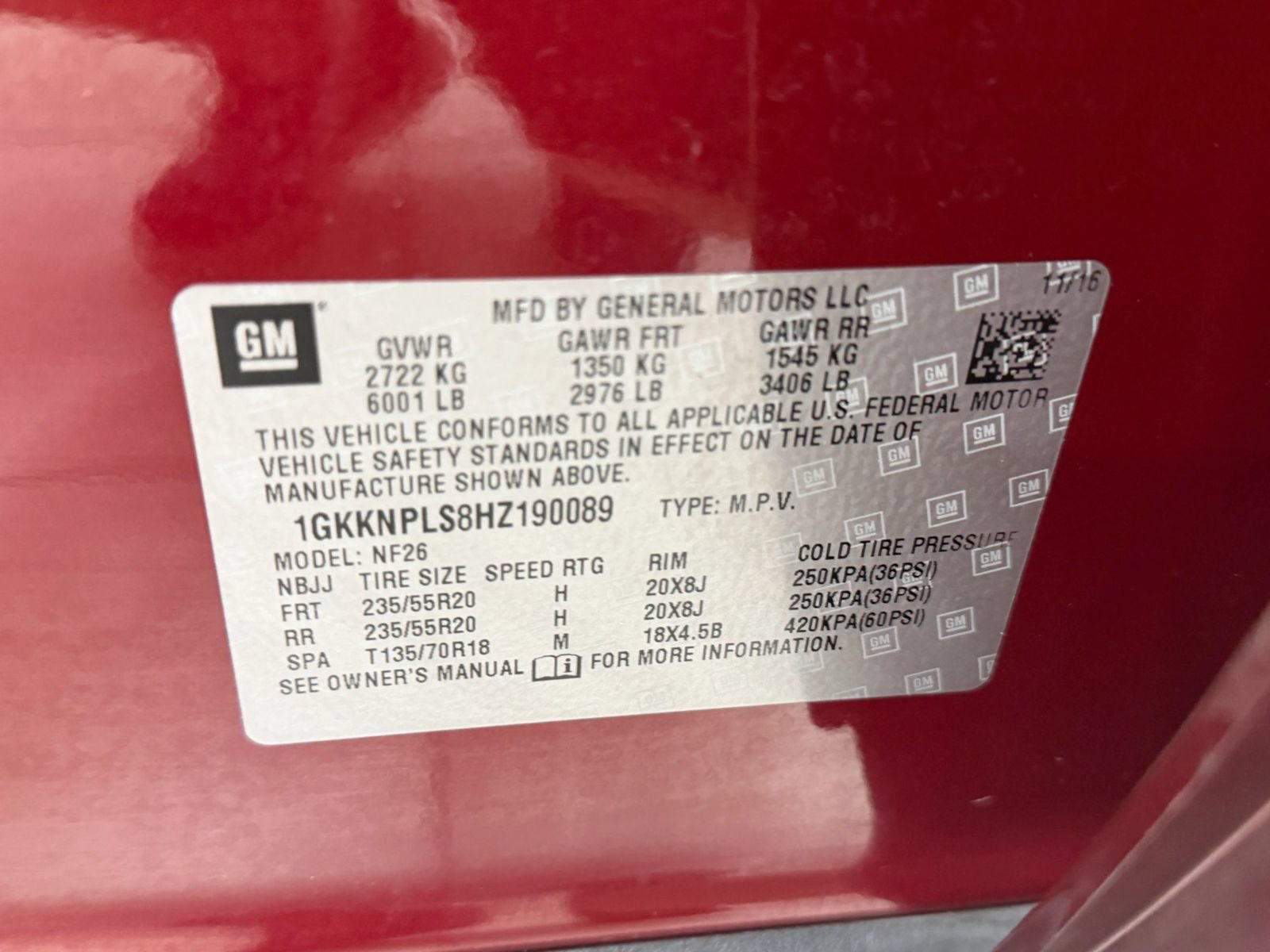 Used 2017 GMC Acadia Denali w/ Technology Package FWD image 38