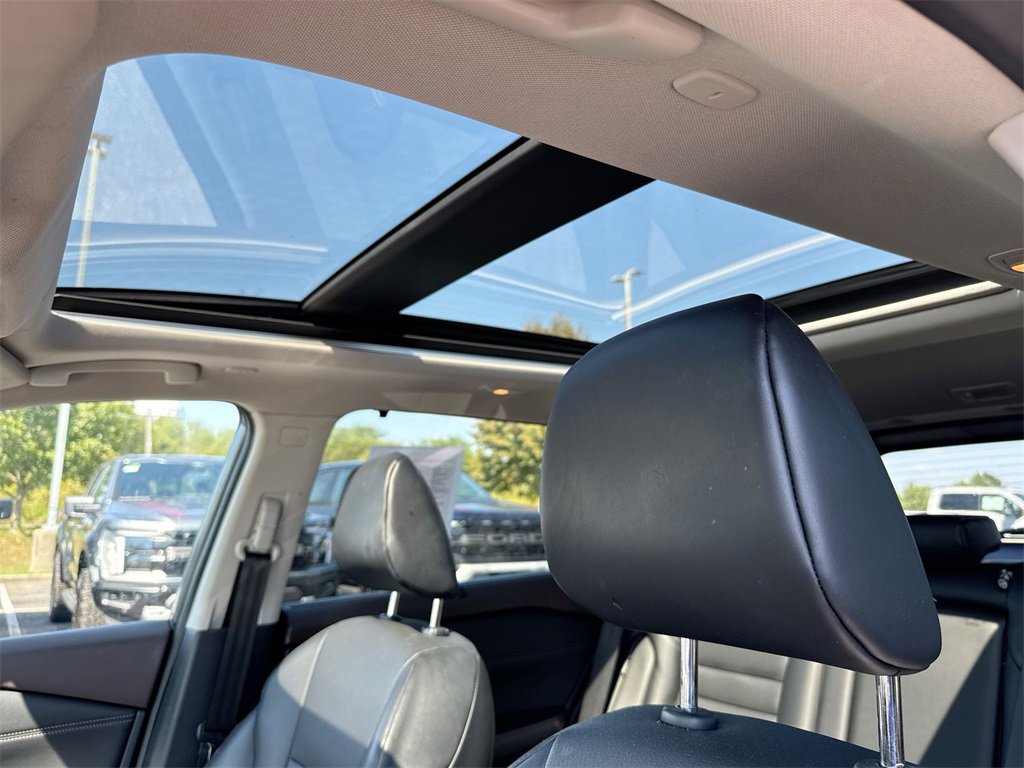 Used 2023 Nissan Rogue SV w/ SV Premium Package image 18