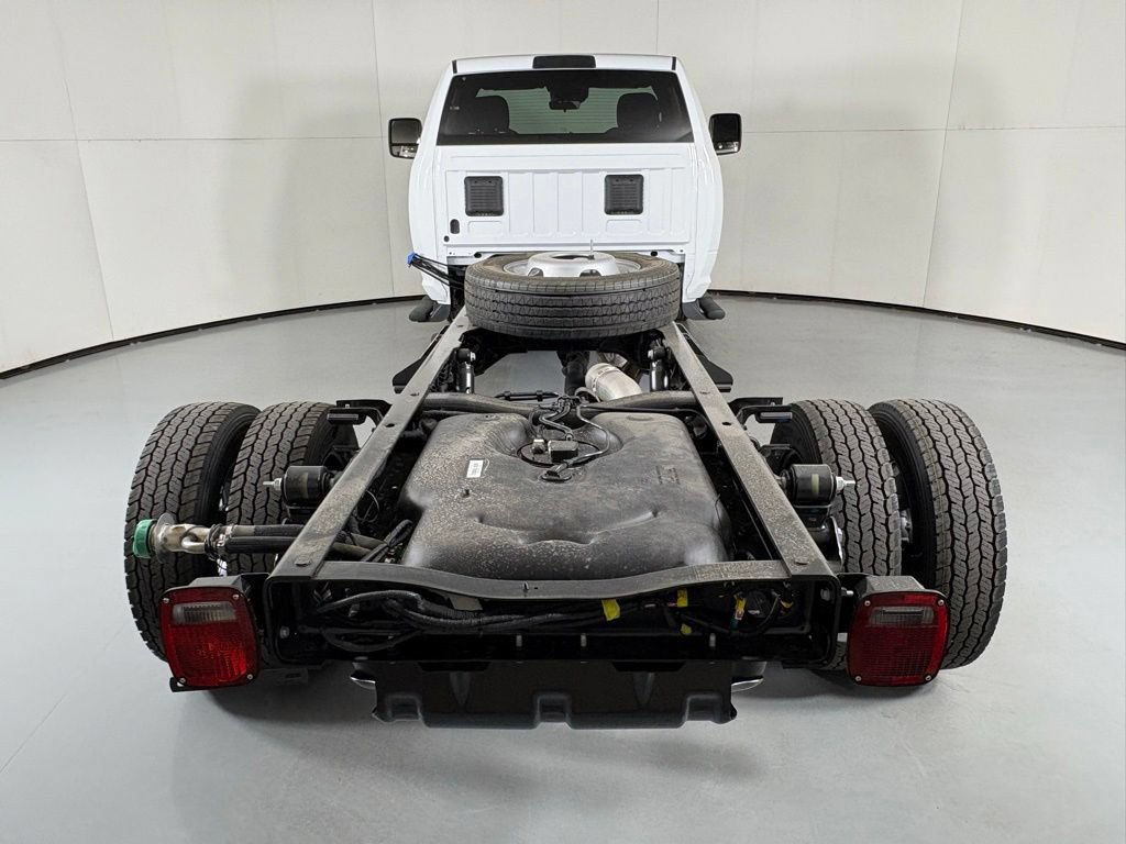 New 2026 RAM 5500 Tradesman AWD/4WD image 6