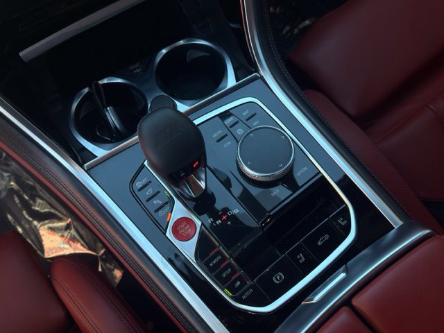 Used 2020 BMW M8 Convertible w/ M Carbon Exterior Package AWD/4WD image 25