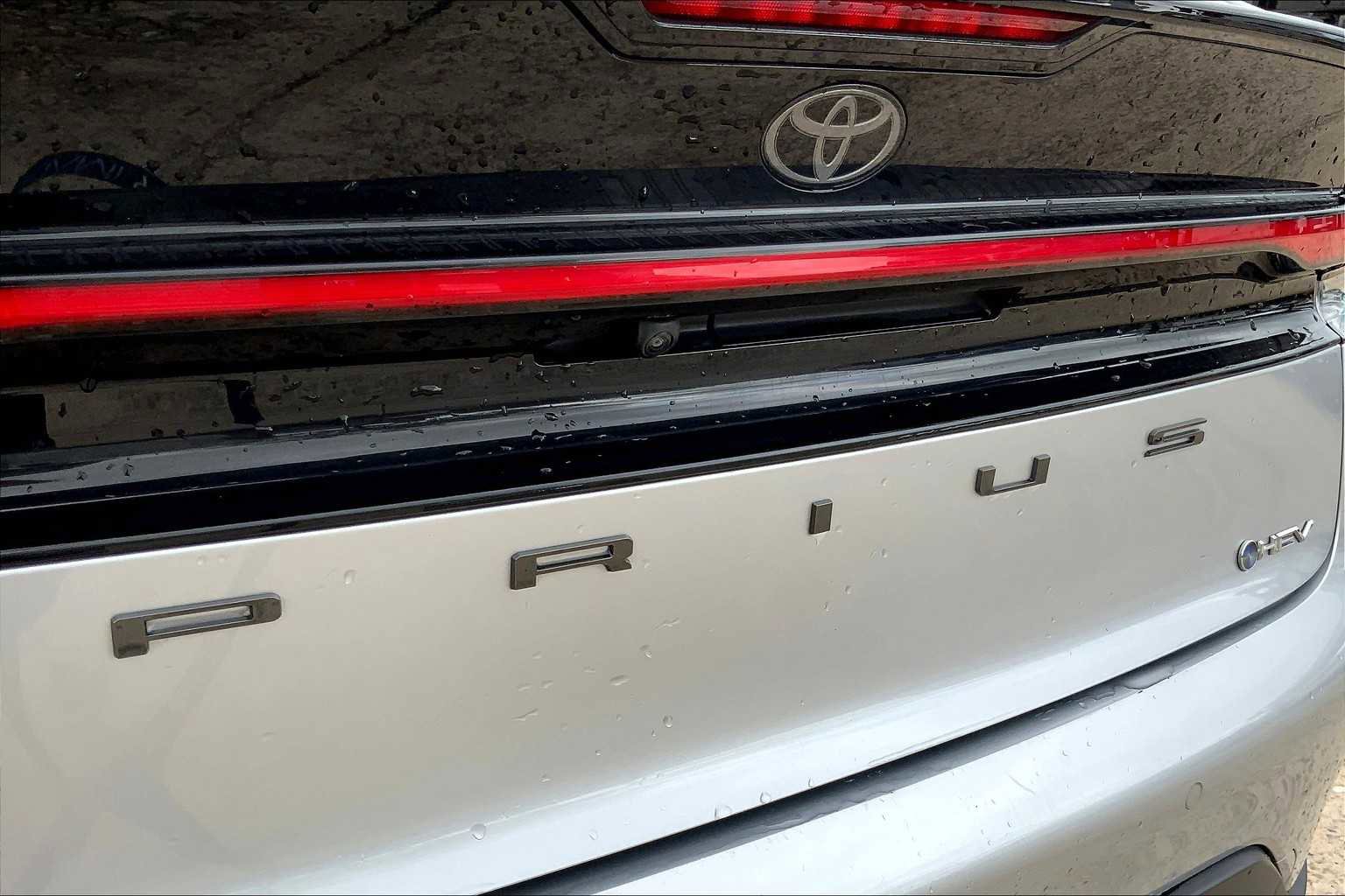 Used 2024 Toyota Prius XLE image 59