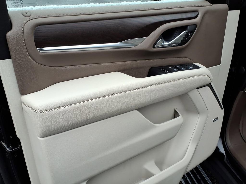 Certified 2023 GMC Yukon Denali w/ Max Trailering Package image 4