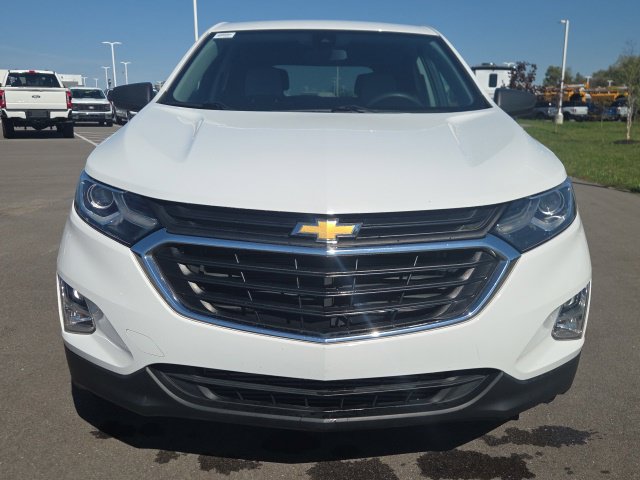 Used 2021 Chevrolet Equinox LS w/ LS Convenience Package FWD image 3
