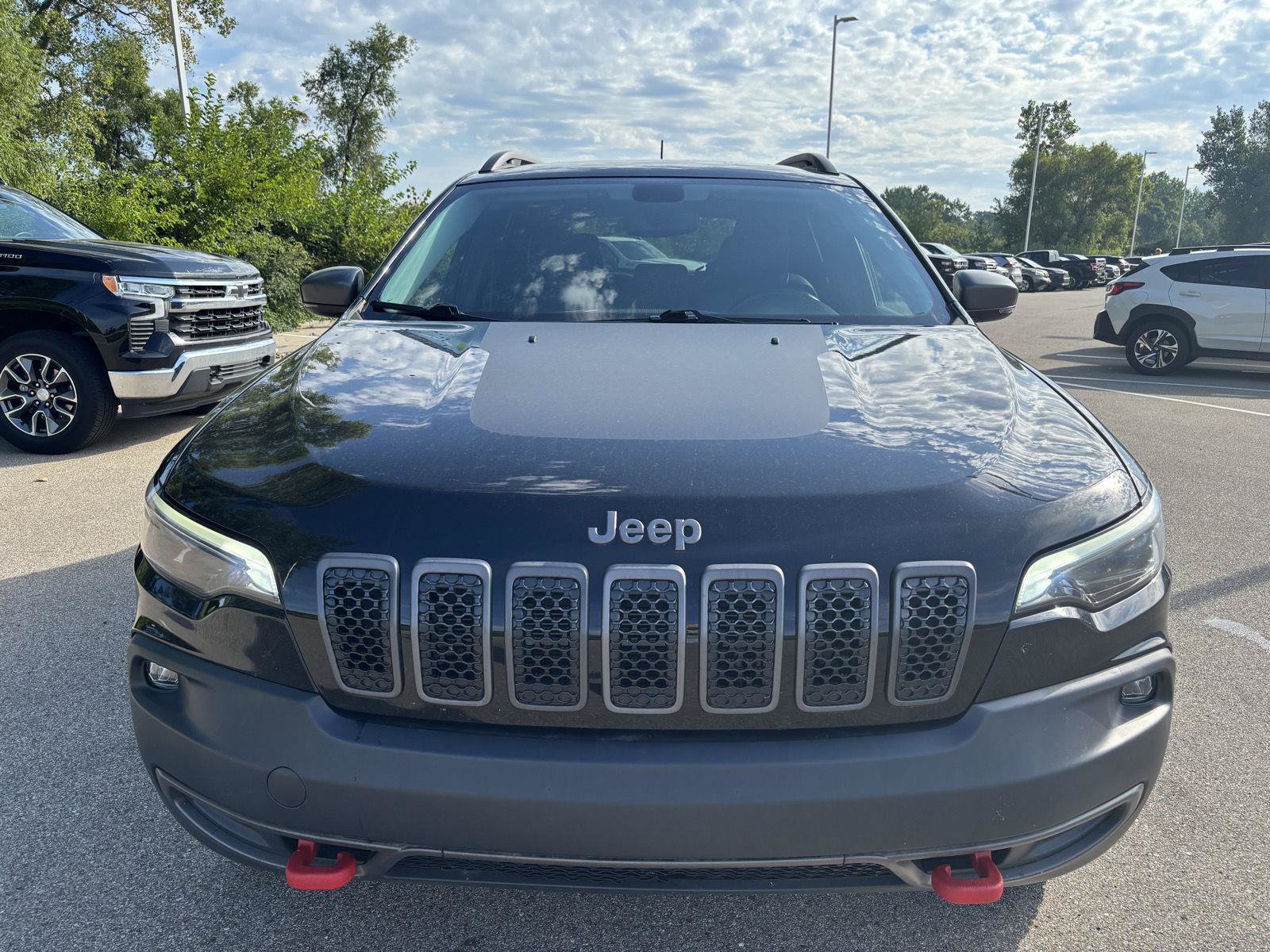 Used 2020 Jeep Cherokee Trailhawk w/ Cold Weather Group AWD/4WD image 6