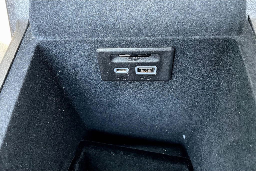 Used 2023 Cadillac XT6 Sport image 26