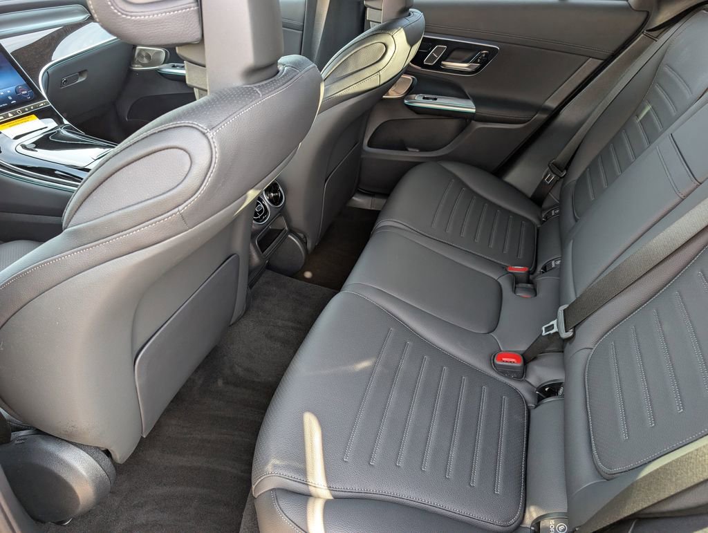 Used 2026 Mercedes-Benz GLC 300 4MATIC image 29