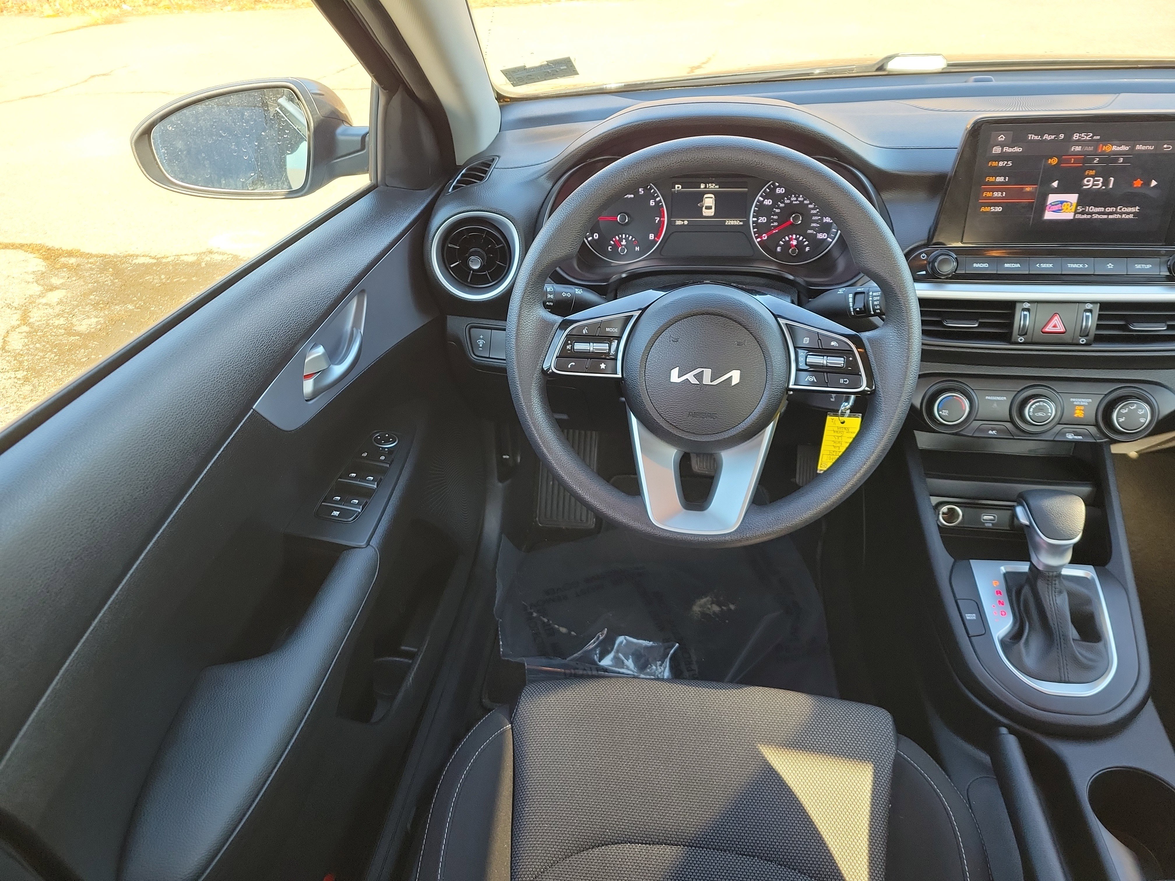 Used 2024 Kia Forte LXS FWD image 19