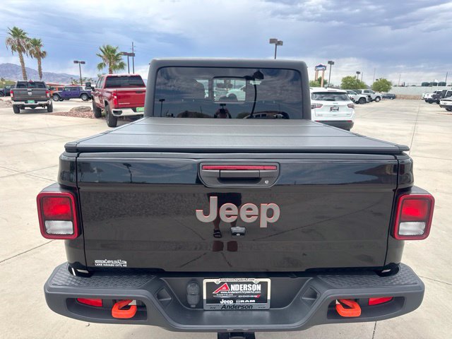 Used 2023 Jeep Gladiator Mojave w/ Trailer Tow Package AWD/4WD image 5