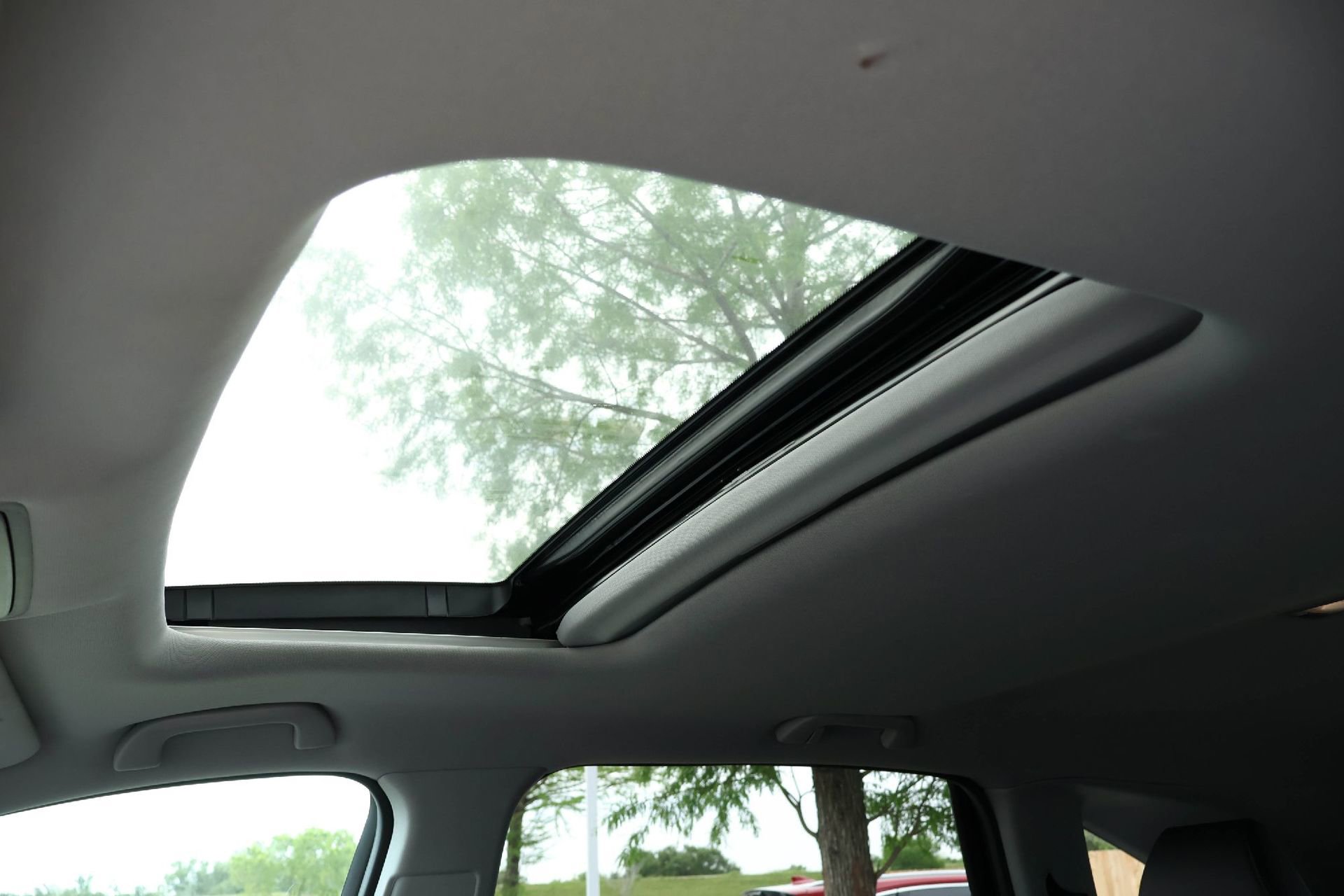 Used 2020 Acura MDX FWD image 29