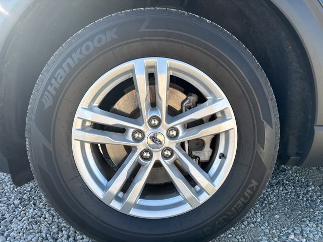 Used 2022 Ford Explorer XLT w/ Equipment Group 202A image 7