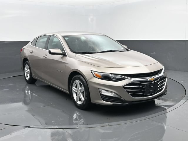 Used 2024 Chevrolet Malibu LT FWD image 3