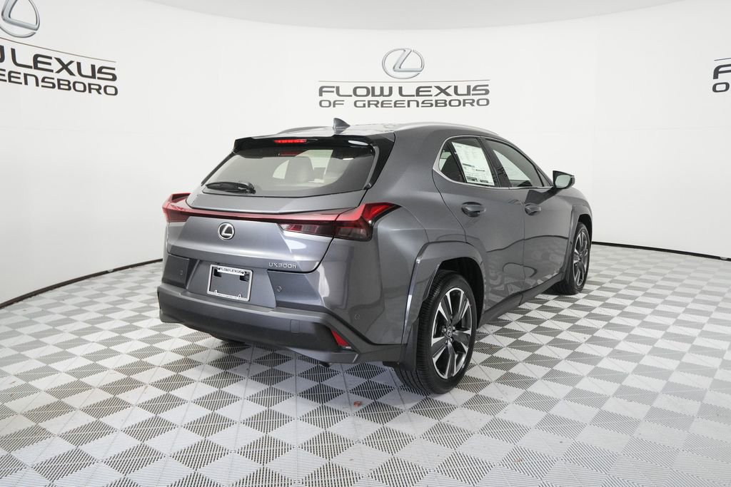 New 2025 Lexus UX 300h FWD image 7