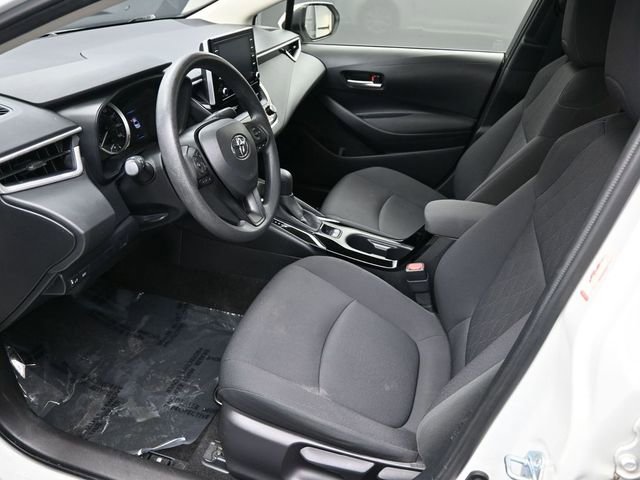 Used 2021 Toyota Corolla LE image 15