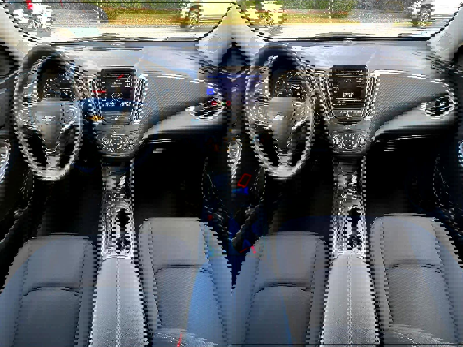 Used 2023 Chevrolet Malibu LT image 21