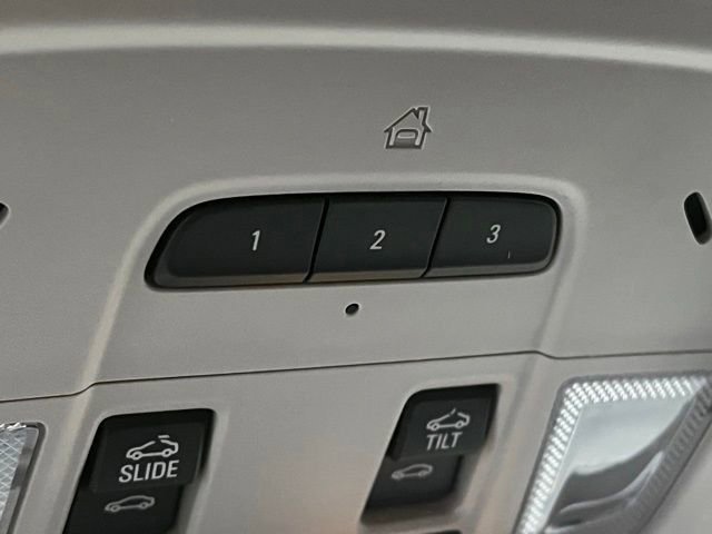 Used 2020 Chevrolet Traverse High Country image 43