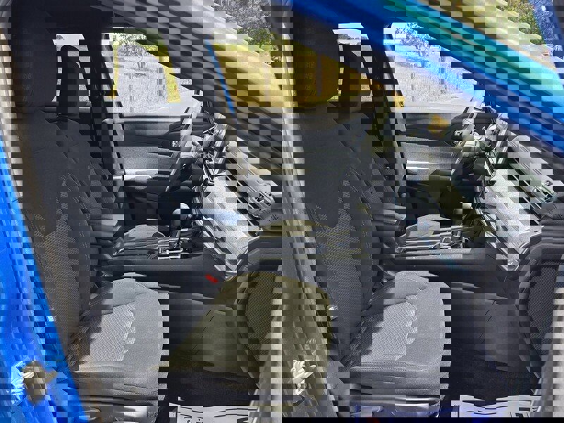 Used 2025 Jeep Compass Sport image 16