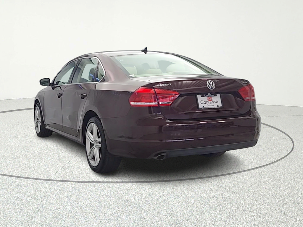 Used 2014 Volkswagen Passat TDI SE FWD image 6