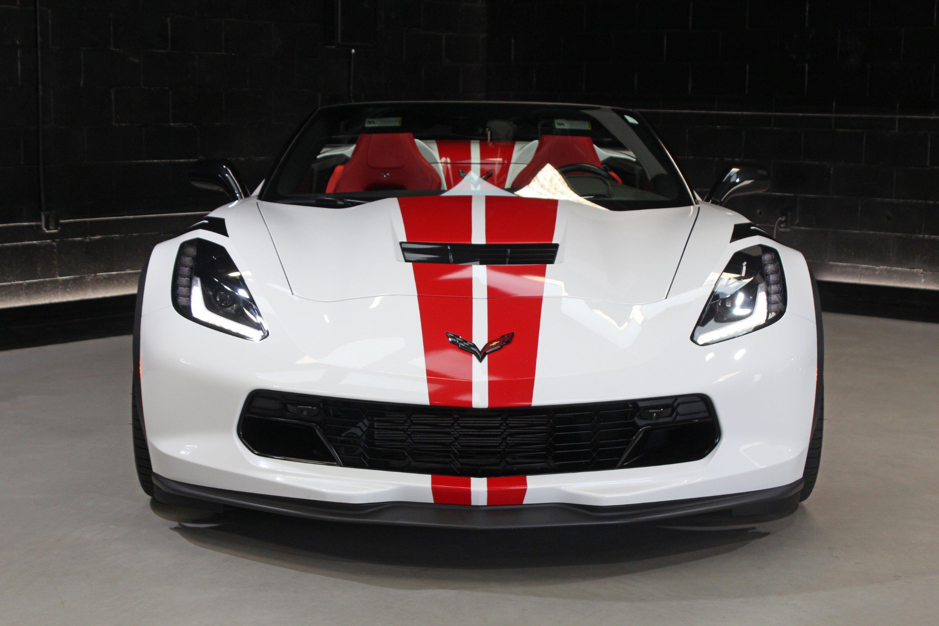 Used 2017 Chevrolet Corvette Grand Sport RWD image 8
