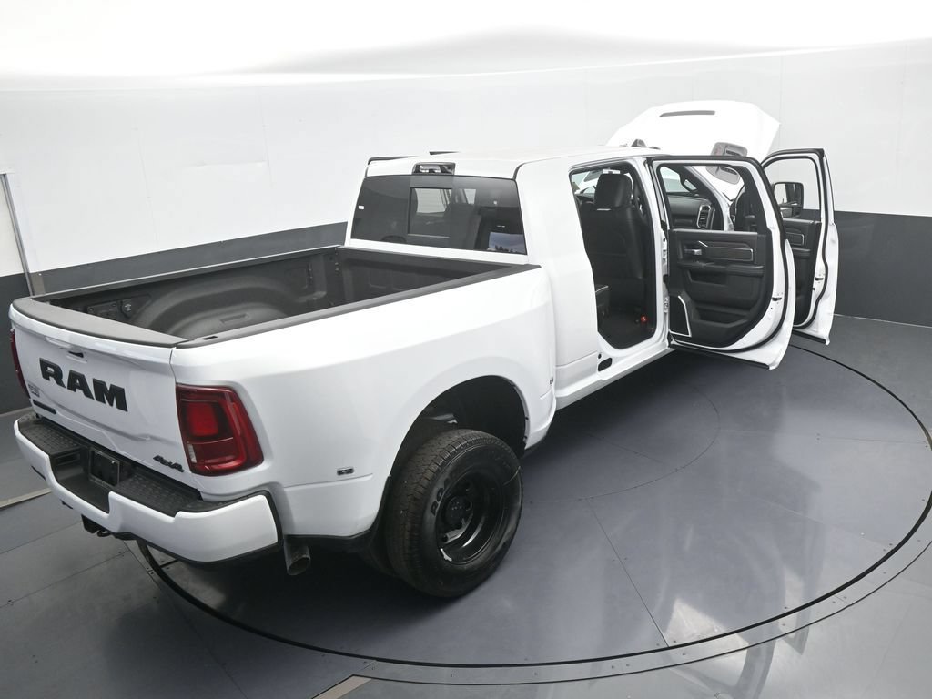 New 2026 RAM 3500 Laramie w/ Night Edition AWD/4WD image 60
