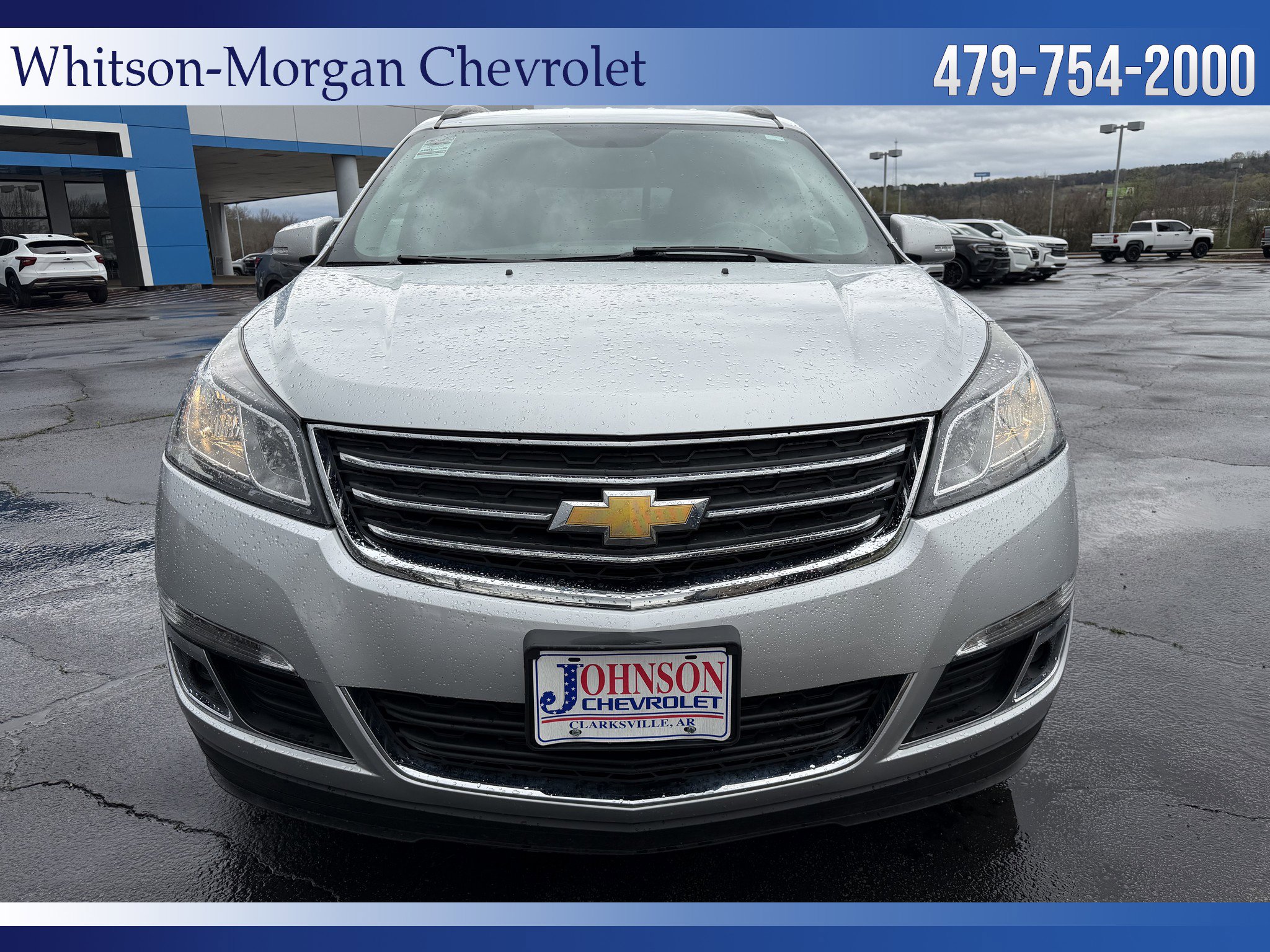 Used 2015 Chevrolet Traverse LT image 2