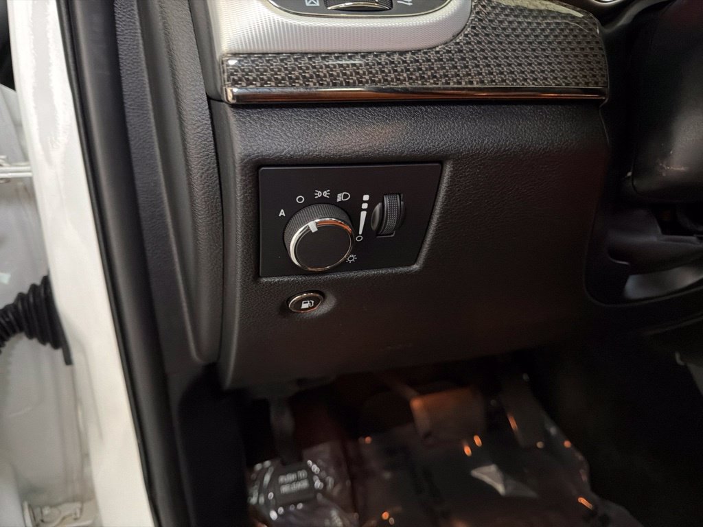 Used 2018 Jeep Grand Cherokee Trackhawk w/ Trailer Tow Group IV AWD/4WD image 51