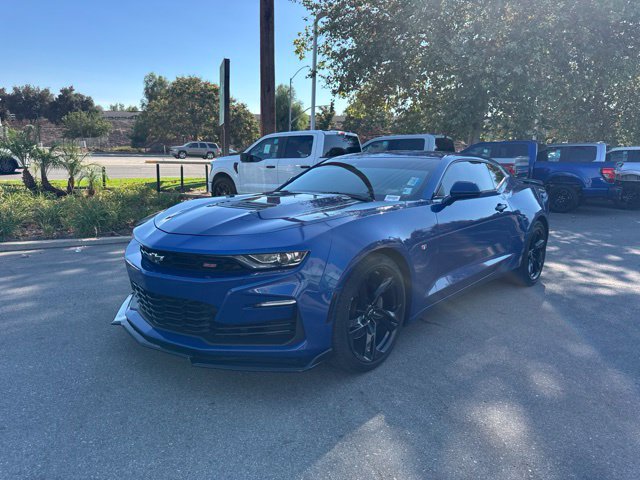 Used 2021 Chevrolet Camaro SS RWD image 1