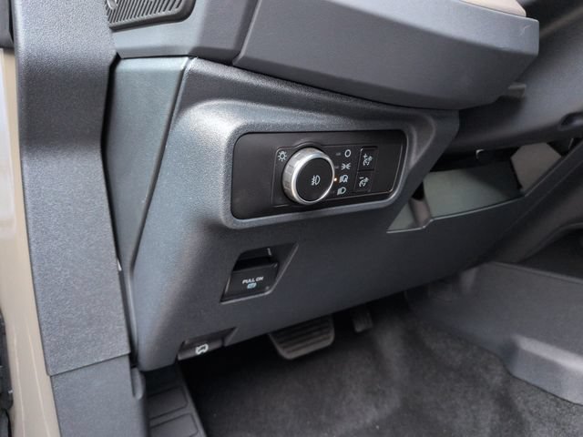 New 2026 Ford Bronco Outer Banks w/ Sasquatch Package AWD/4WD image 13