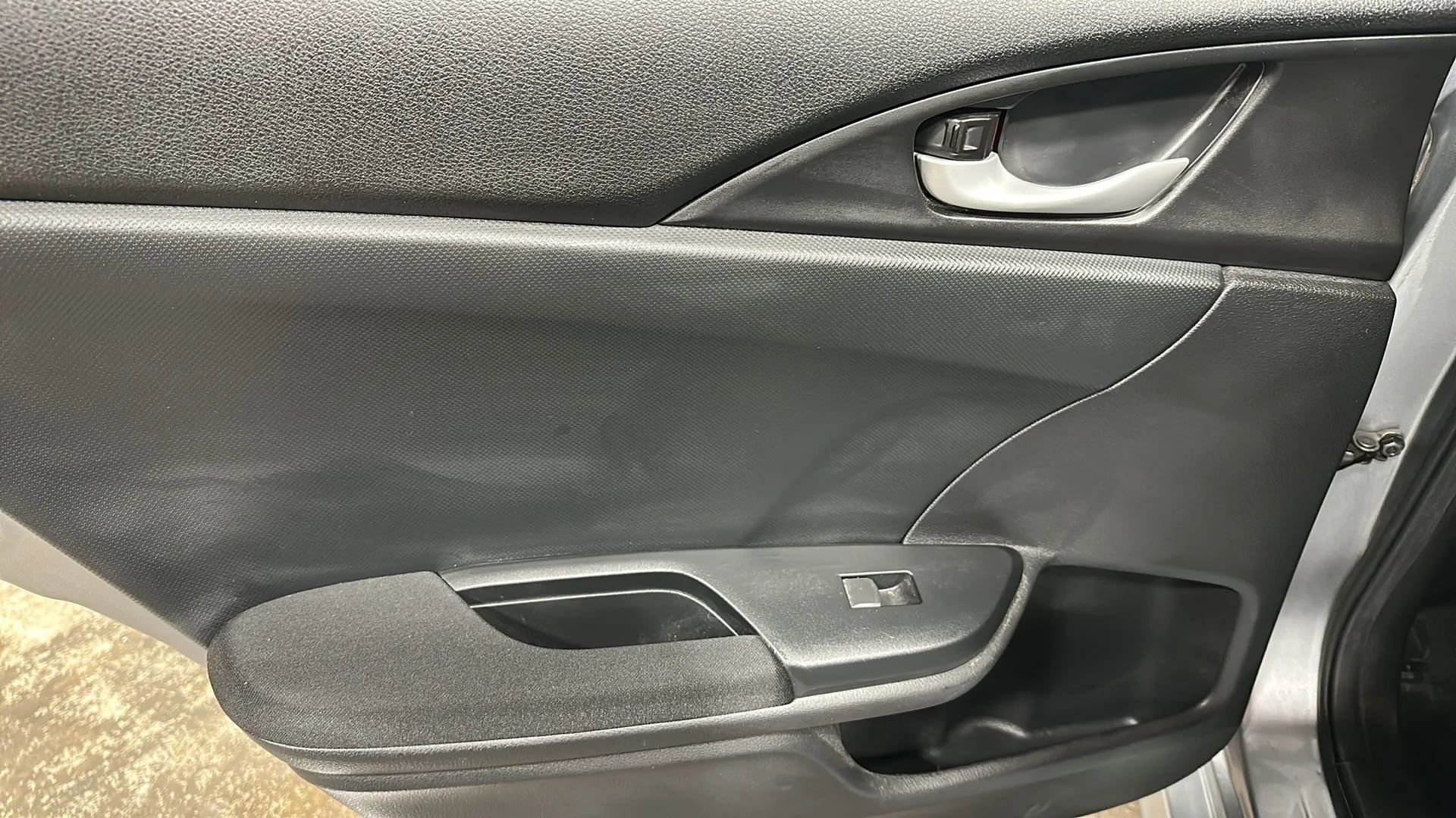 Used 2017 Honda Civic EX image 12