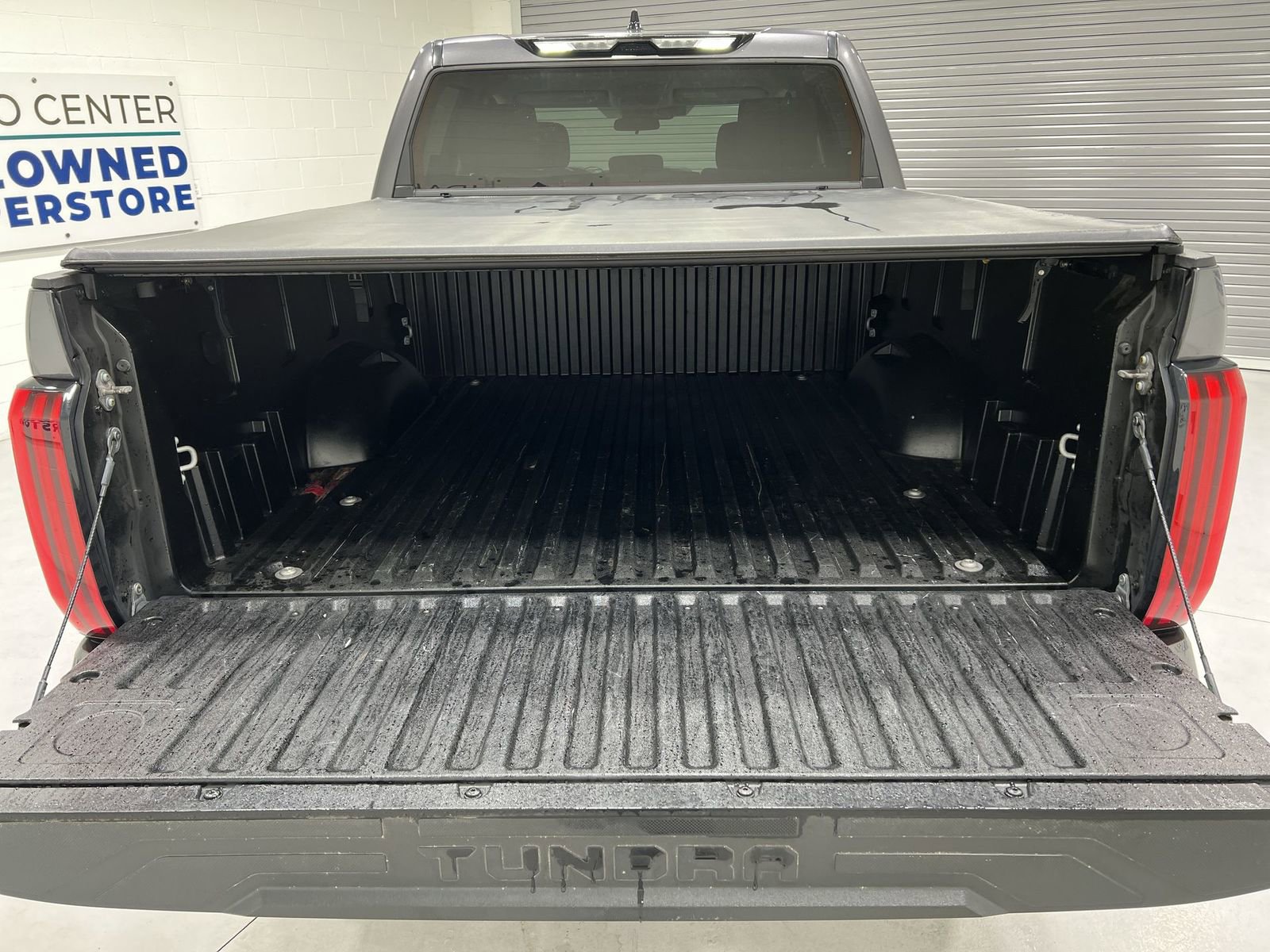 Used 2022 Toyota Tundra SR5 w/ TRD Off-Road Package image 23